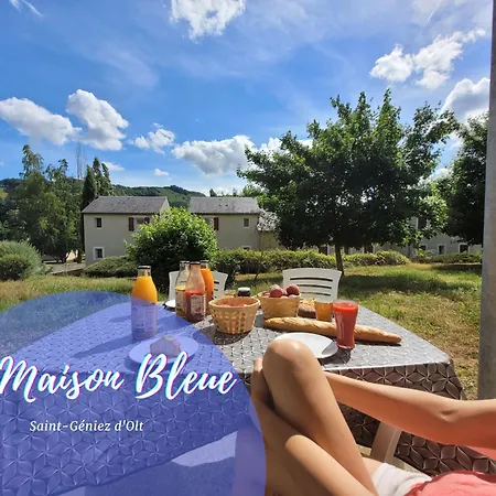 La Maison Bleue, Village Vacances, Piscine, Parking Saint-Geniez-d'Olt Exterior photo
