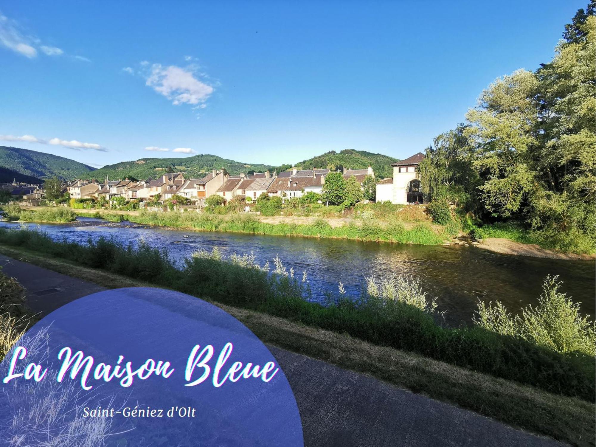 La Maison Bleue, Village Vacances, Piscine, Parking Apartment Saint-Geniez-d'Olt