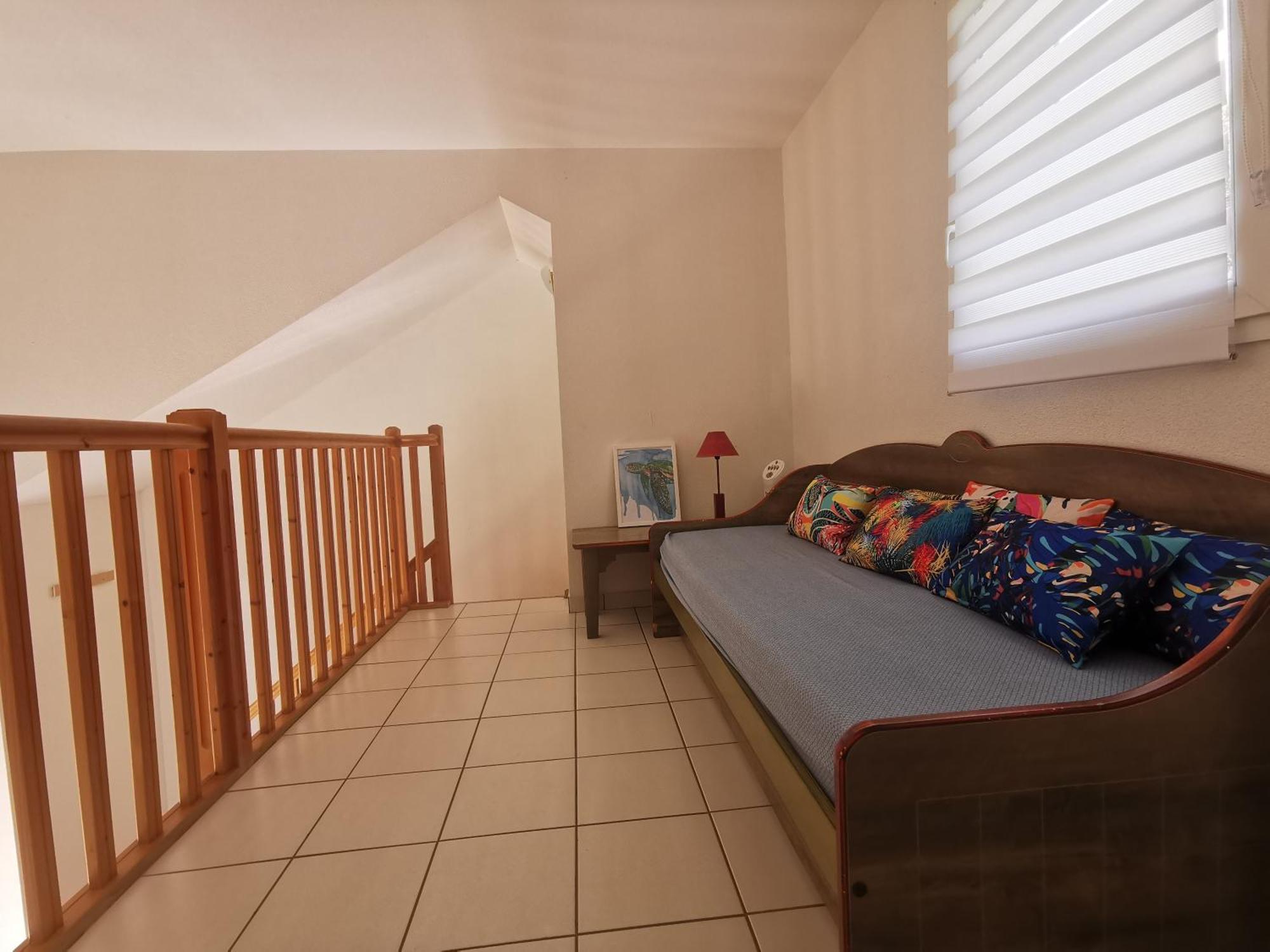 Apartment La Maison Bleue, Village Vacances, Piscine, Parking *