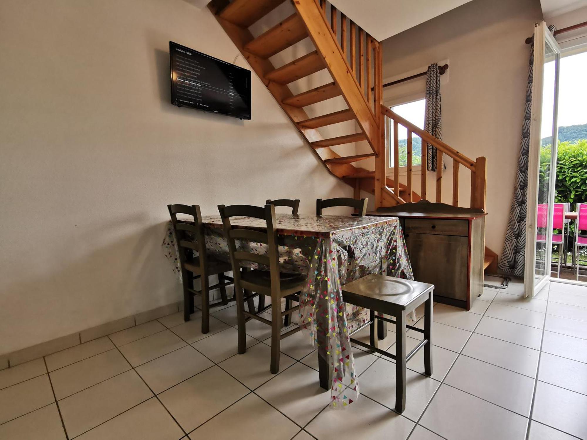 La Maison Bleue, Village Vacances, Piscine, Parking Apartment *