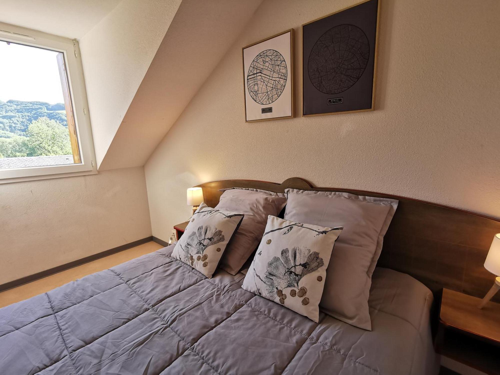 Apartment La Maison Bleue, Village Vacances, Piscine, Parking *