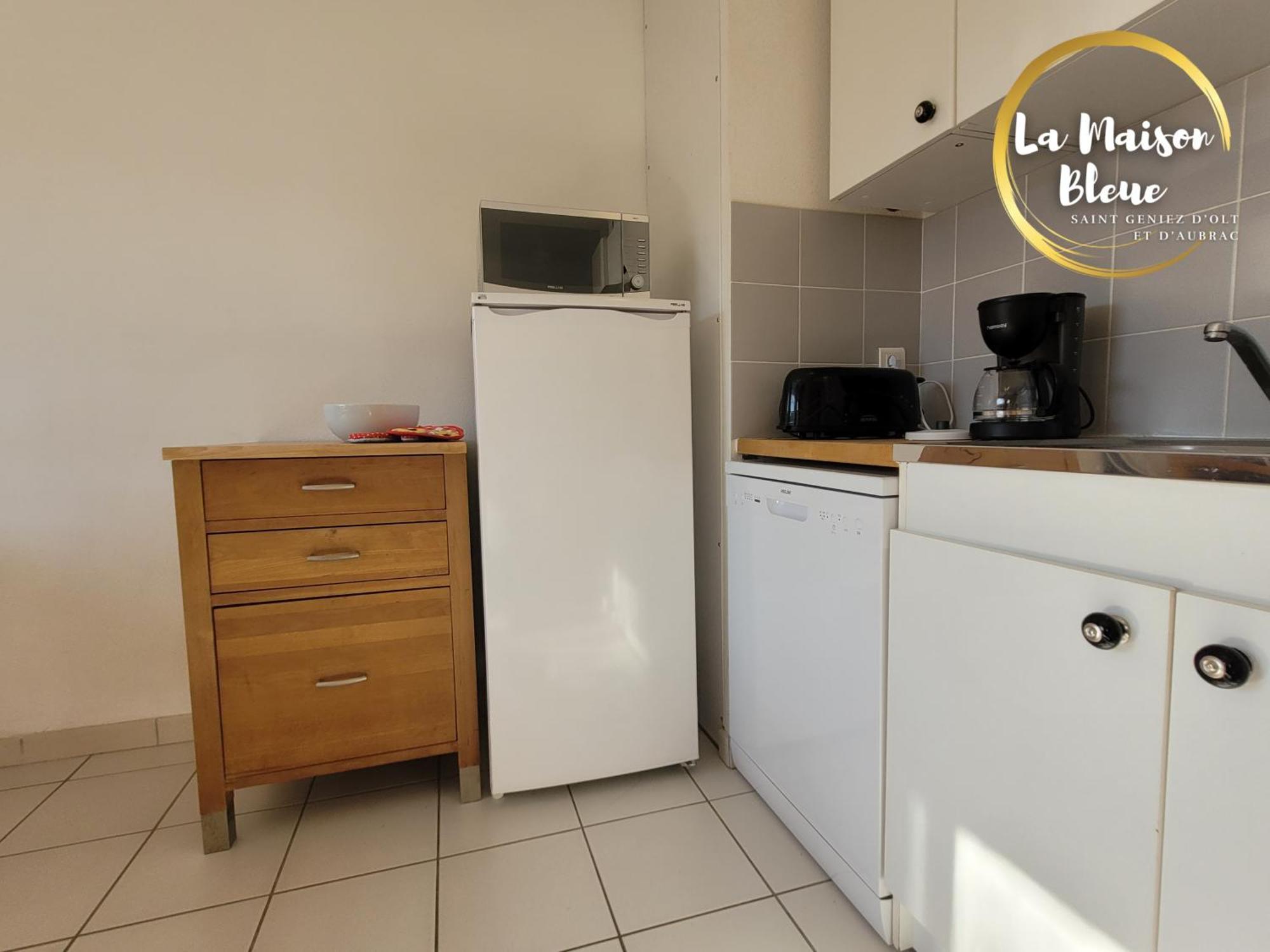 La Maison Bleue, Village Vacances, Piscine, Parking Saint-Geniez-d'Olt
