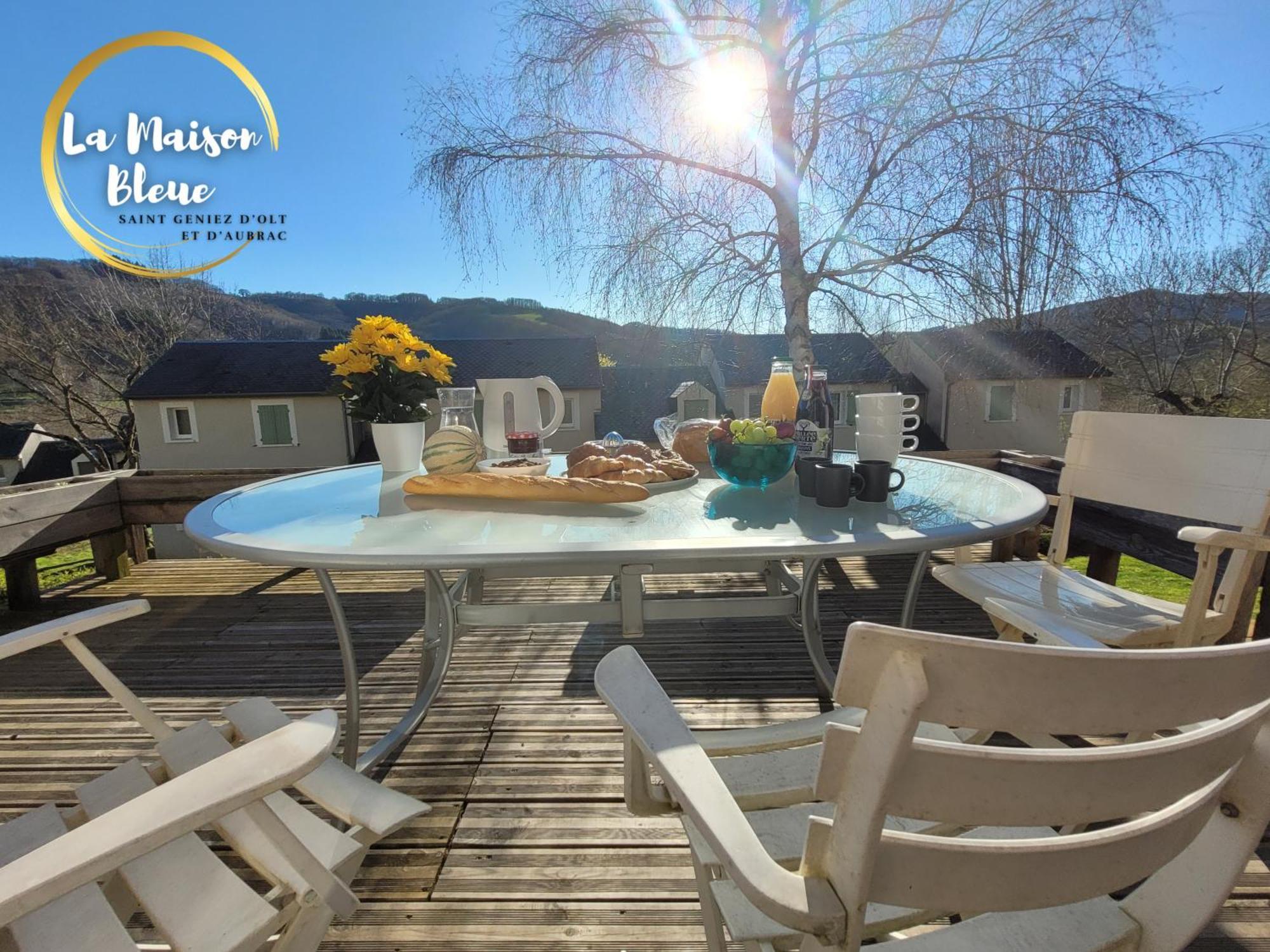 La Maison Bleue, Village Vacances, Piscine, Parking *