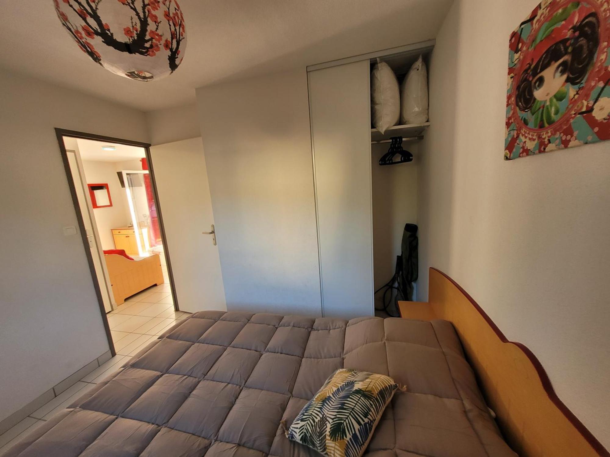 Apartment La Maison Bleue, Village Vacances, Piscine, Parking Saint-Geniez-d'Olt